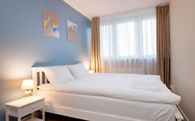 Ochota Homely Apartment